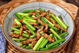6 loại rau "kháng sinh tự nhiên": Trời nóng nên ăn thường xuyên để tăng đề kháng và bảo vệ đường ruột