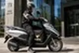 Đi 100 km chỉ tốn 1,88 lít xăng, Honda SCR125 giá rẻ khiến xe điện phổ thông đứng trước áp lực mới