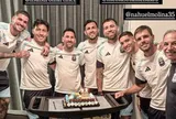Messi bất ngờ bị "đánh úp"