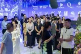 Hàng nghìn người đang đổ về triển lãm lớn nhất Đông Nam Á của tập đoàn Vingroup