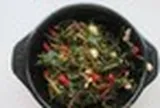 Loại rau dại mọc đầy bờ ruộng Việt Nam được cổ thư Trung Quốc tôn là "rau trường thọ": Bổ dưỡng bất ngờ