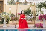 Nữ tiến sĩ hiếm hoi của showbiz Việt ở biệt thự rộng 1.000m² đẹp như resort, sống viên mãn bên chồng Viện trưởng
