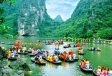 Loạt điểm du lịch nổi tiếng của Ninh Bình thông báo ngưng hoạt động, lý do là gì?