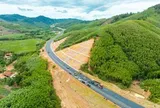 Thông tin mới tại dự án cao tốc nối 'rừng - biển' đầu tiên của Việt Nam, giúp rút ngắn hơn 80km quãng đường di chuyển giữa Khánh Hòa và Đắk Lắk