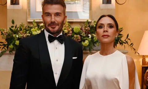Victoria Beckham lên chức "Lady" giữa drama mâu thuẫn, lần này con dâu tỷ phú cũng không đủ sức giật spotlight!