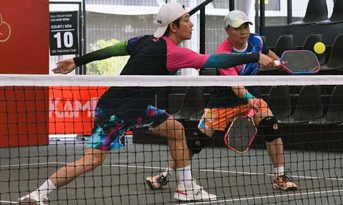 NSND Tự Long lên sân pickleball tuyên bố cực sốc về Tuấn Hưng: Có "thánh dỗi" gánh team không lo tắm sớm nhưng cái kết cực đắng