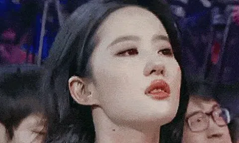 Lưu Diệc Phi khóc nghẹn uất ức, suy sụp vì ăn cú lừa trắng trợn của BTC Bạch Ngọc Lan?