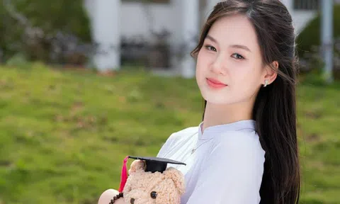 Dung mạo ưu tú của thủ khoa khối A00 toàn quốc đạt 3 điểm 10, bí quyết học giỏi là không học quá nhiều