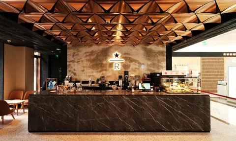 Starbucks Reserve Diamond Plaza: Dấu ấn mới của trải nghiệm cà phê cao cấp