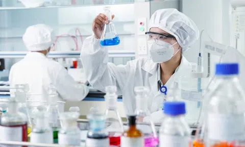 Vừa được Tập đoàn Trung Quốc đánh tiếng mua lại, DN dược hàng đầu Việt Nam trị giá gần 9.000 tỷ báo lãi quý 2 tăng trưởng 37%