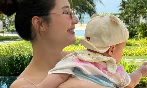 Phu nhân hào môn Vbiz bất ngờ công khai con trai đầu lòng