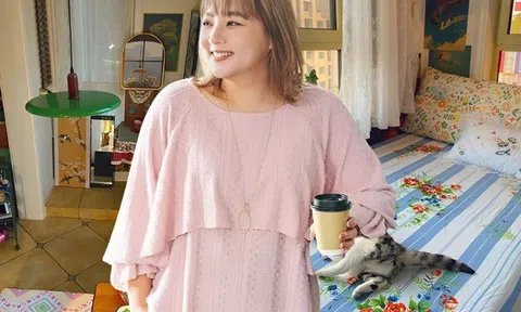 Ban công nhỏ, giường đơn và vài chậu cây: Góc thư giãn đơn giản nhưng khiến hàng nghìn người "thả tim"