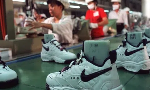 Doanh thu Nike 'bay mất' 10%, nửa triệu công nhân tại Việt Nam tiếp tục gia tăng 'quyền lực'