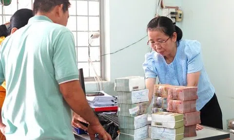Người dân Tây Ninh tiếp tục nhận tiền bồi thường dự án cao tốc Tp.HCM – Mộc Bài