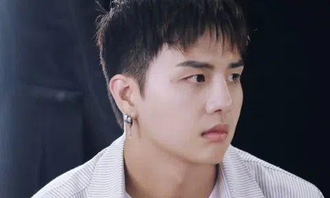 Duy Khánh rời show 'Gia đình Haha' giữa lúc đang hot