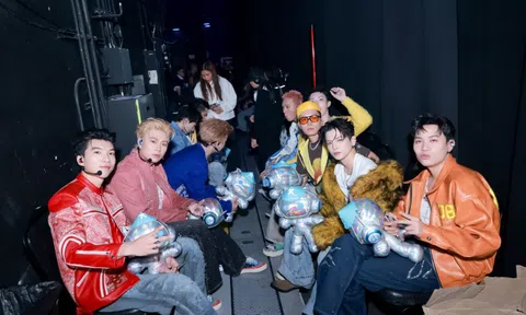 “Ông lớn giải trí” DatVietVAC “chơi lớn” tổ chức concert mang tầm quốc tế tại Mỹ, HIEUTHUHAI: “Tự hào được hát các ca khúc Việt”
