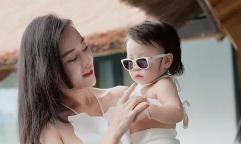 "Phu nhân hào môn" Phương Oanh tung bộ ảnh đồ đôi bên con gái, netizen tấm tắc khen: Con gái giống cha giàu ba họ