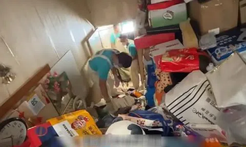 Hàng xóm kêu cứu vì mùi hôi, chủ nhà sốc khi mở cửa căn hộ cho thuê