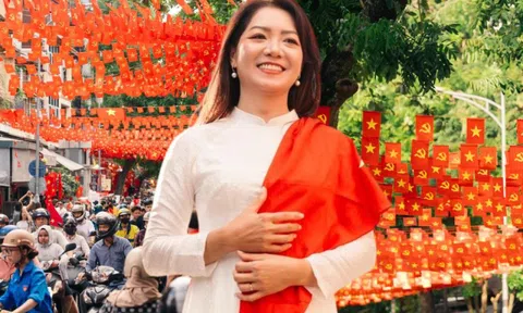 Hà Nội, những ngày đi dưới bóng cờ!