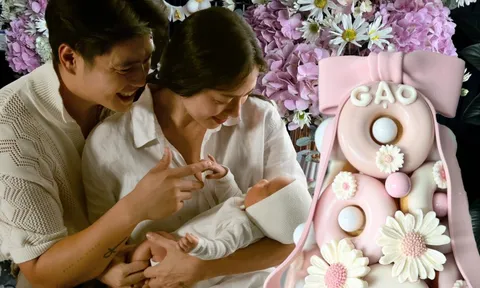 Lễ đầy tháng ái nữ nhà Ngô Thanh Vân – Huy Trần: Không gian phủ đầy hồng ngọt ngào, đúng chuẩn "công chúa Gạo"