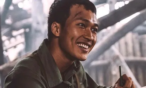Hoá ra vai chính Mưa Đỏ suýt về tay nam diễn viên này, biết danh tính ai cũng đồng tình “đạo diễn sáng suốt quá”