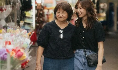 Mẹ 50 tuổi và con gái 25 tuổi: Hai thế hệ, hai cách tiêu tiền trái ngược đến khó tin