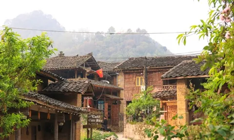Lý do Lô Lô Chải từ bản nghèo thành làng du lịch tốt nhất thế giới
