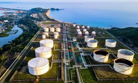 Chủ đầu tư nhà máy lọc dầu 3 tỷ USD chốt nhà thầu cung cấp 410.000 kệ kê hàng