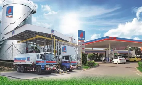 Lo đứt gãy nguồn cung do chiến sự, doanh nghiệp xăng dầu xoay xở thế nào?