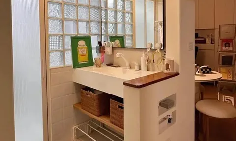 Nhiều gia đình bắt đầu bỏ bồn rửa mặt trong phòng tắm: Sau khi xem thiết kế này, tôi ước mình có thể phá bỏ tất cả và cải tạo lại từ đầu