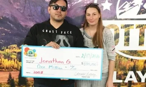 Làm việc áp lực, người đàn ông đi mua vé số bất ngờ trúng giải 1 triệu USD