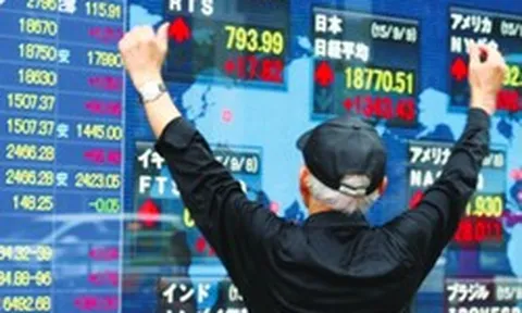 Đổi đời lãi to khi mua cổ phiếu từ 30 năm trước