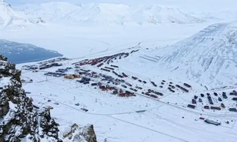 Bí ẩn thị trấn ‘cấm cái chết’: Người hấp hối phải rời đi cách 2.000km