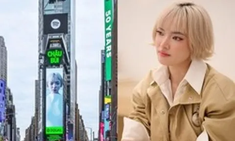 Một nữ nghệ sĩ Việt xuất hiện tại quảng trường Thời Đại ở New York