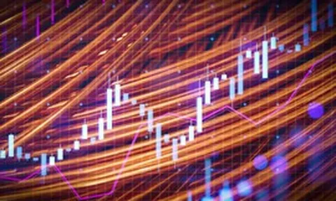 Lãi suất cao siết chặt dòng tiền, sắc đỏ phủ kín thị trường kim loại