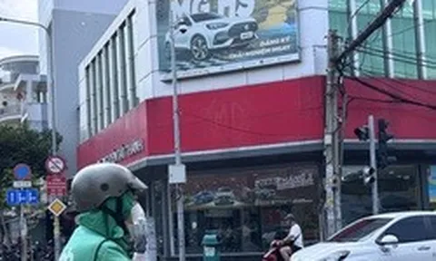 Đi một chuyến xe công nghệ, người dùng phải trả bao nhiêu loại phí?