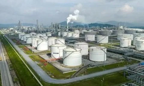 Né Hormuz, 4 triệu thùng dầu được 1 đại gia Nhật Bản mang về nhà máy Lọc hóa dầu Nghi Sơn của Việt Nam