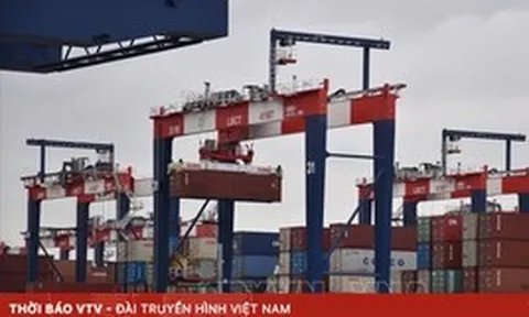 Tăng trưởng kinh tế Mỹ chậm hơn dự báo, lạm phát tăng mạnh