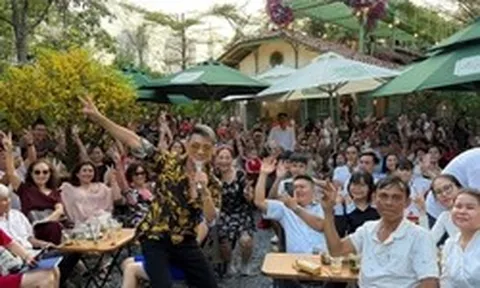 Mới đi bán cà phê 3 tháng ở Thảo Điền, ‘ông hoàng nhạc Việt’ đình đám một thời đã rục rịch mở thêm cơ sở mới