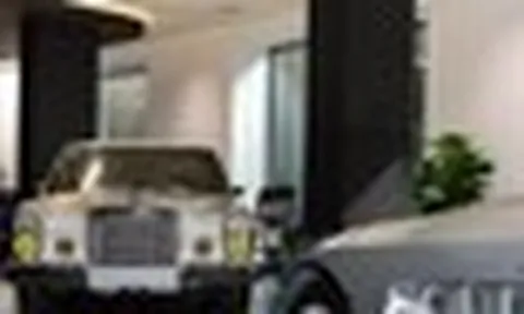 Ngắm dàn xe Mercedes cổ hội tụ tại Hà Nội