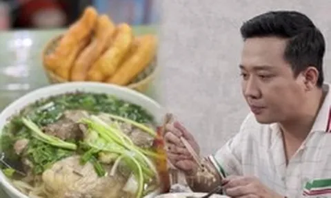 Quán phở lõi rùa khiến vợ chồng Trấn Thành quất sạch hai bát, u mê "xúi" luôn chủ quán Nam tiến