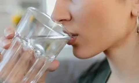 30 phút sau bữa ăn quyết định tuổi thọ: 3 thói quen tai hại nhiều người mắc phải chẳng khác nào "tự sát thầm lặng"