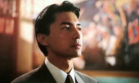 'Đệ nhất mỹ nam châu Á': Nổi đình đám ở Hollywood, U80 lẻ bóng, sống đơn độc
