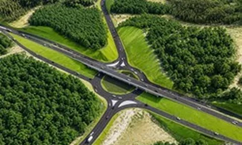 Cao tốc xuyên rừng đẹp nhất Việt Nam chậm tiến độ, Tập đoàn Sơn Hải nêu điểm nghẽn lớn nhất