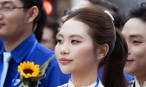 Phương Mỹ Chi đón tin vui