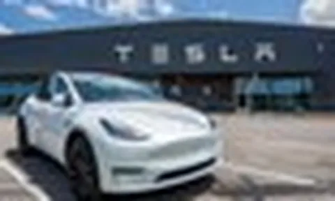 Tesla tăng tốc ngoài dự đoán: 480.126 xe giao trong quý II và tham vọng AI trị giá hàng tỷ USD