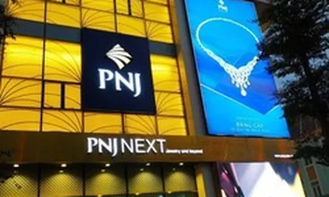Biến lớn tại PNJ: Hơn 1.270 tỷ đồng được vung ra, ai đang giải cứu?