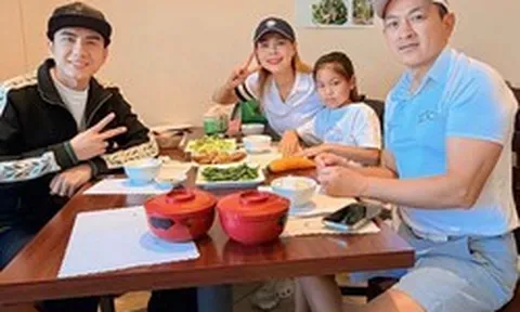 Hai ca sĩ Việt đình đám không phải vợ chồng vẫn gọi nhau là "bố-mẹ" suốt 30 năm