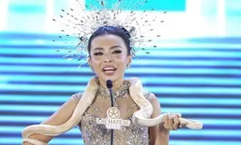 Bán kết Miss Grand Vietnam 2026: Thí sinh mang trăn, "biến hình" thay trang phục giữa sân khấu!