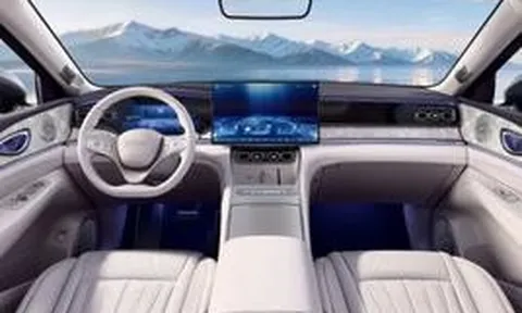 BYD Sealion 08 lộ nội thất trước ngày ra mắt